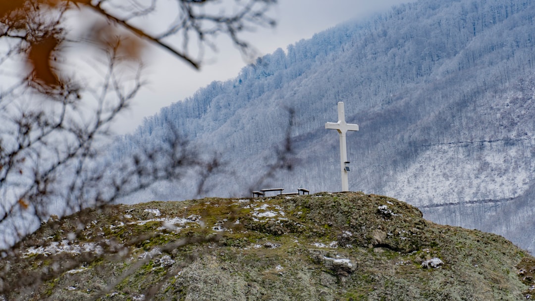 Рилски национален парк през зимата: Лед, ледници и Седмότεте езера