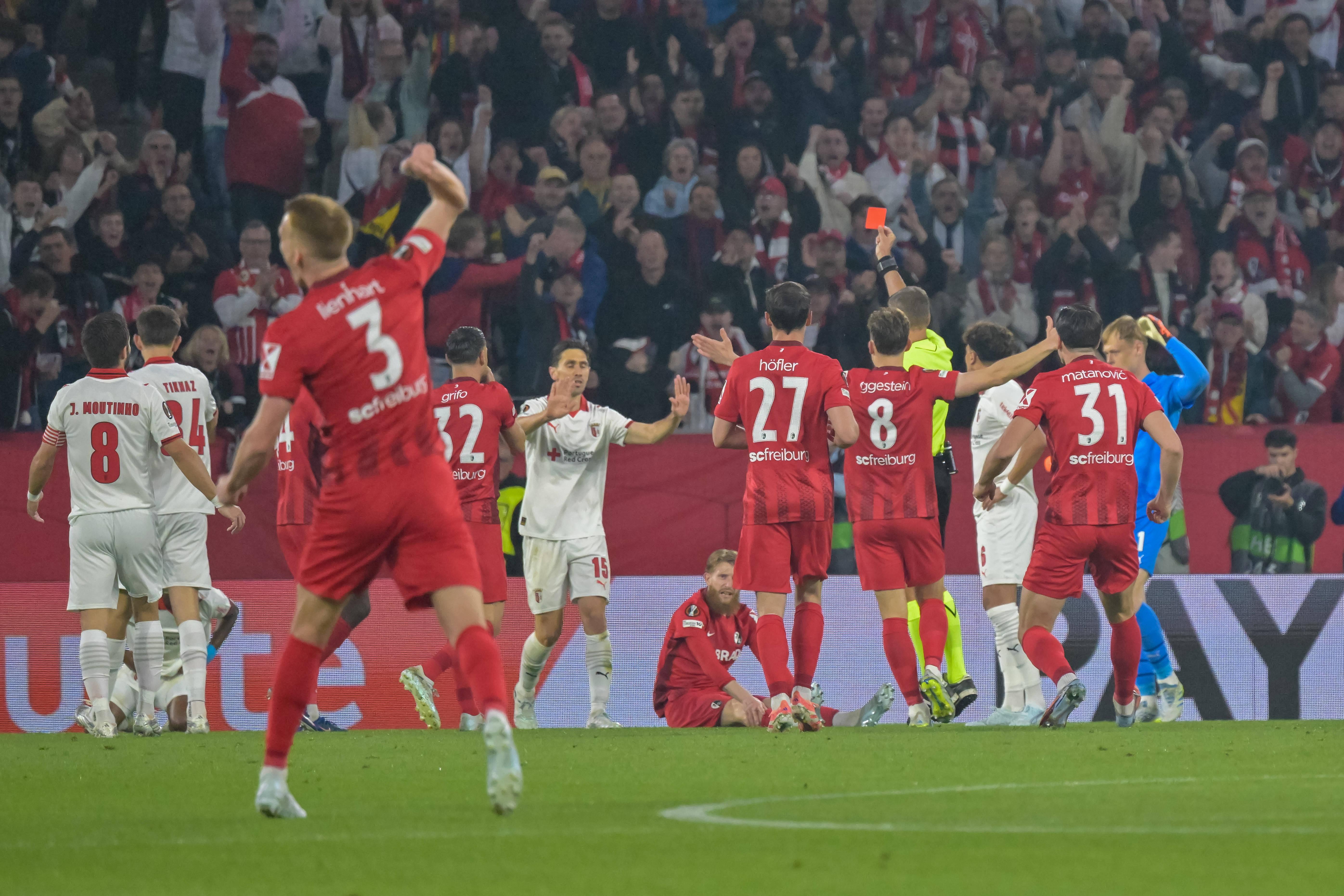 Фрайбург 1-0 Брага, домакините равняват общия резултат