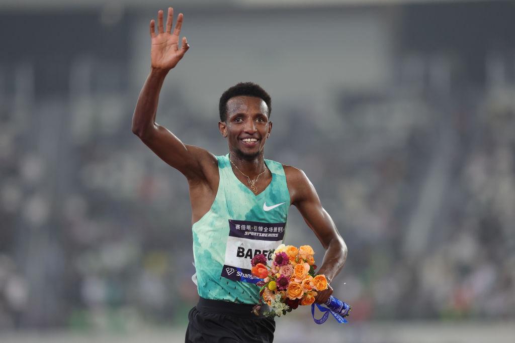 Селомон Барега Под управлението на Звездния Командир на AJ Bell Great Manchester Run 2026