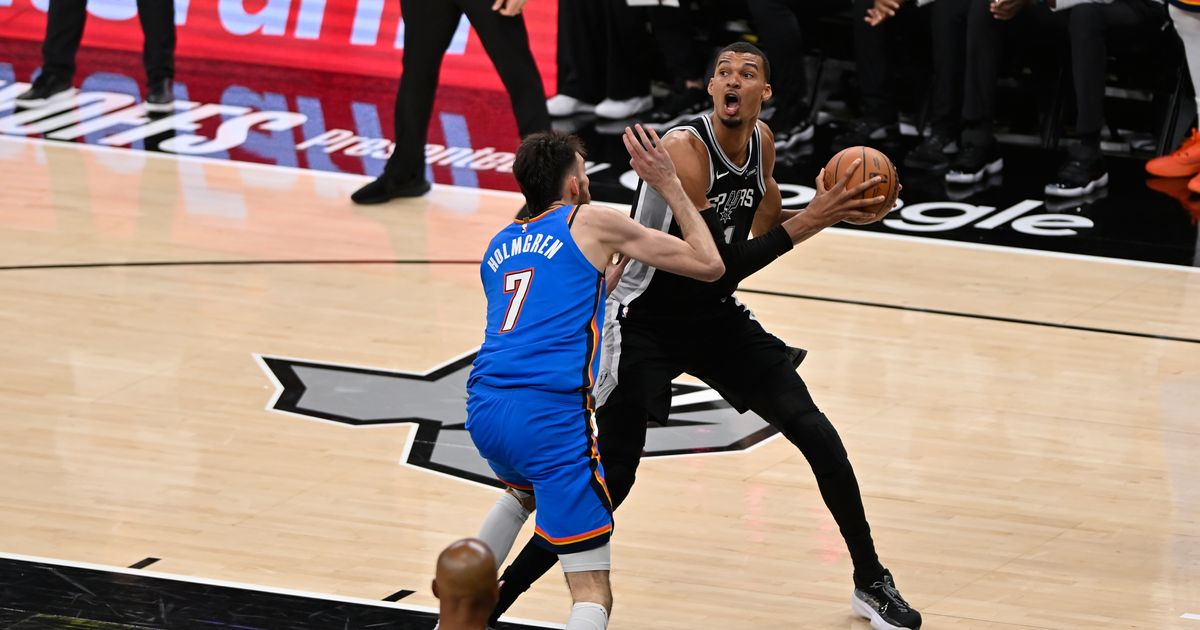 Тъндер възстанови въдовият ритъм в финалите на западния кръг на NBA, запасите блестят