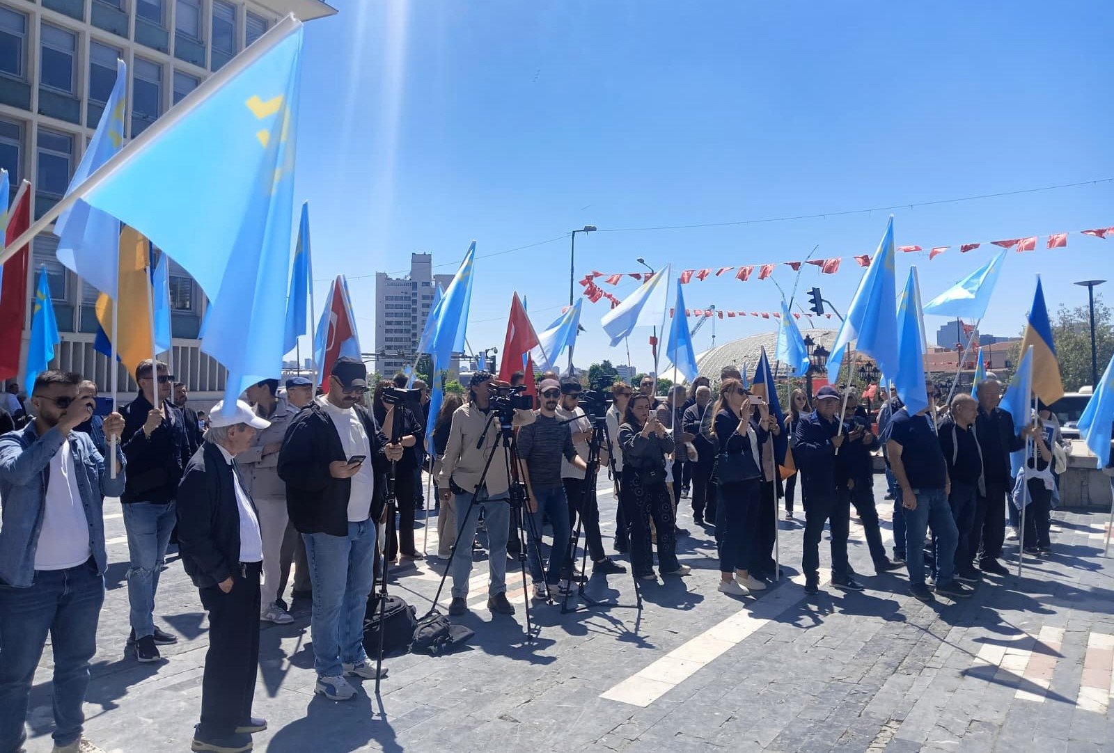 ТУРЦИЯ ПОЧТИВА ГОДИШНИЦИТЕ НА ИЗГНАНИЯТА НА КРИМСКИТЕ ТАТАРИ И ЦИРКАСЦИ