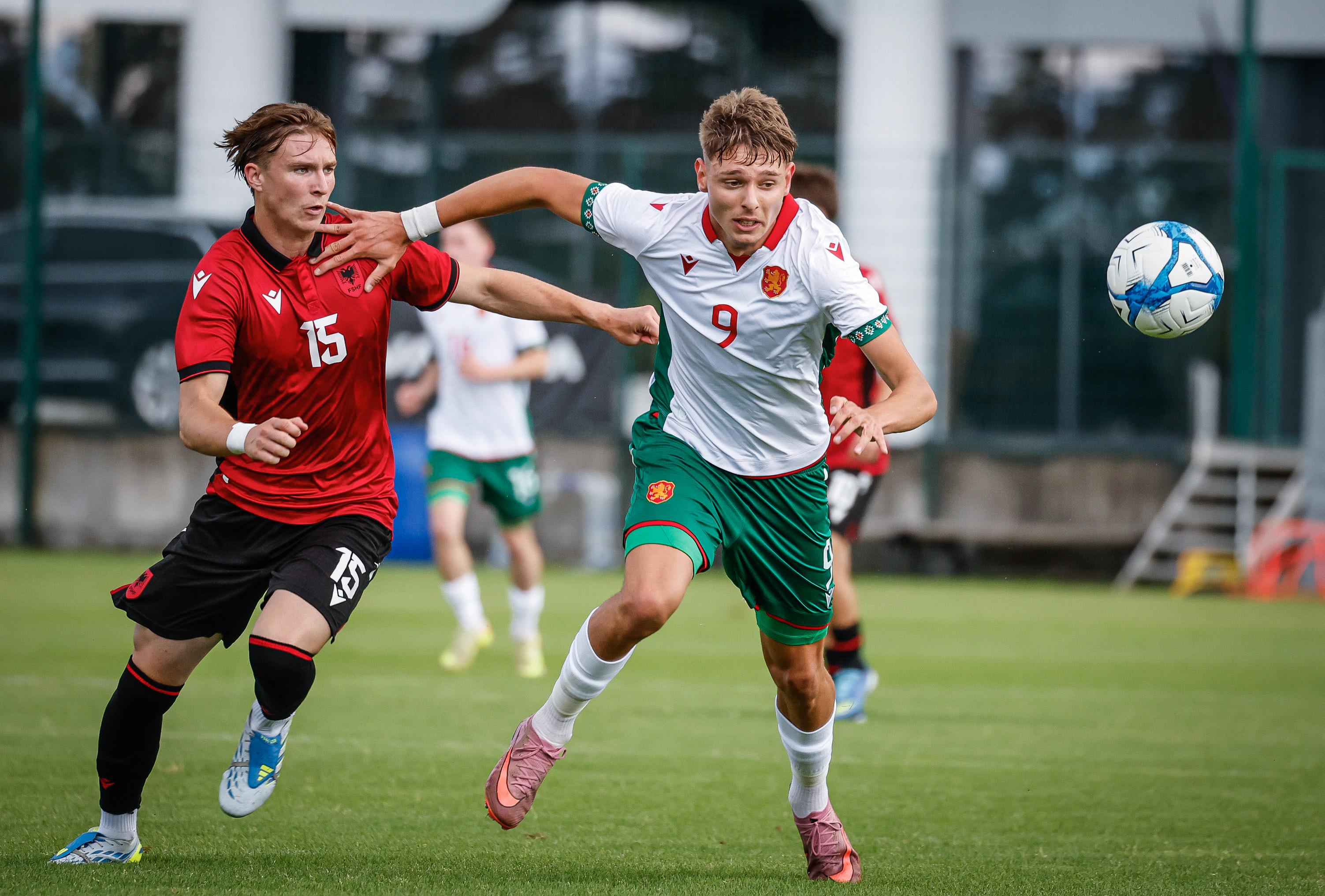 България U19 победи Албания 1:0 в мача на отваряне в Бояна
