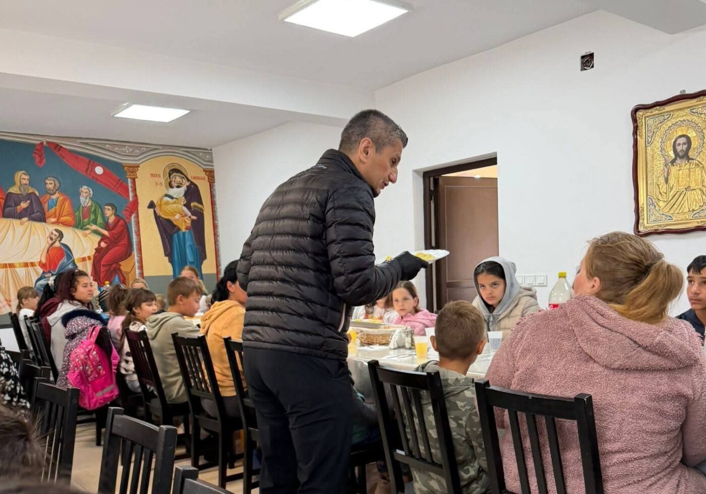 Радован Луческу сърдечно почва си на батюшки Мирче