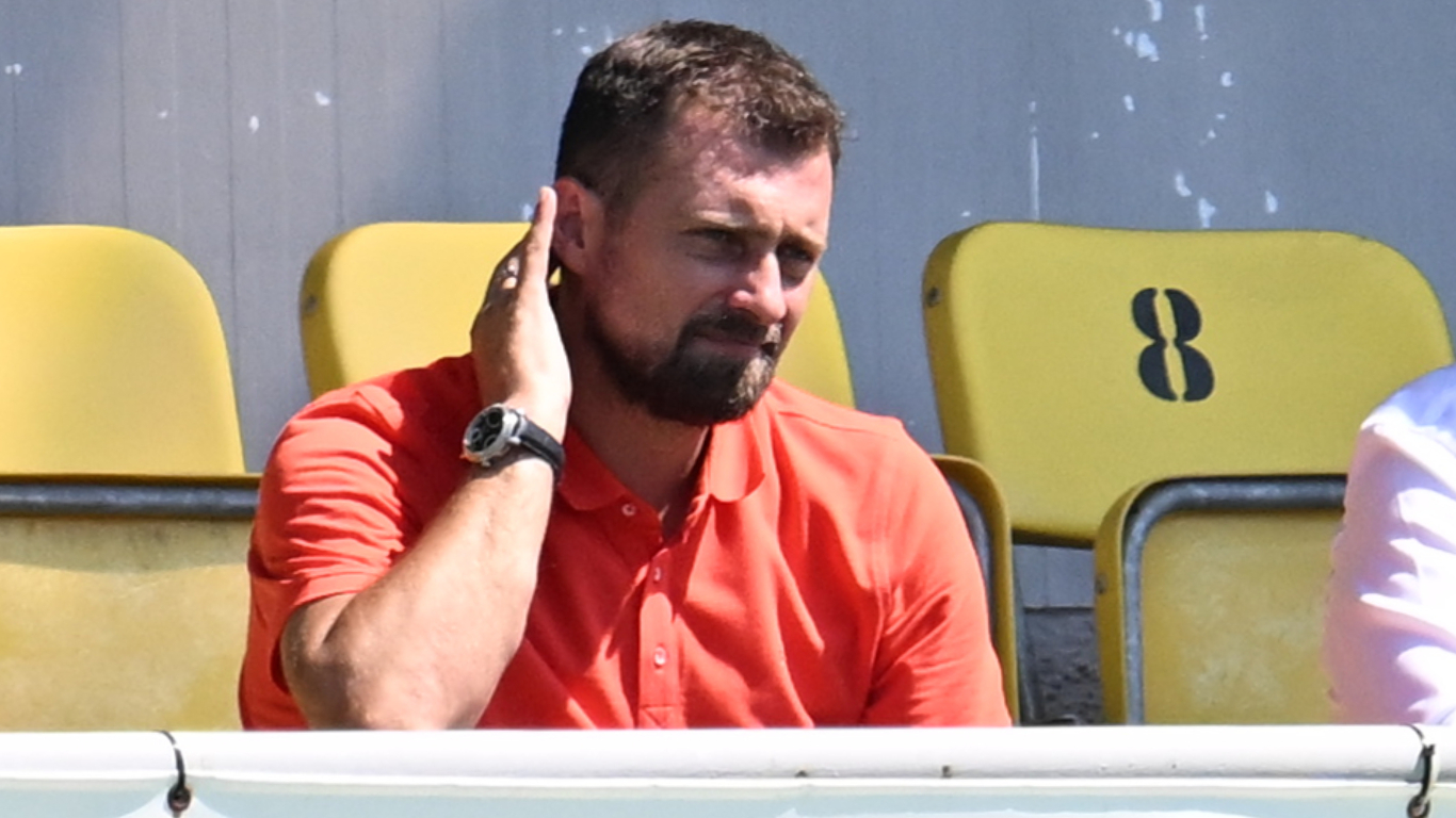 Габи Тамаш се връща в футбол с AFC ASA Тâргу Муреш