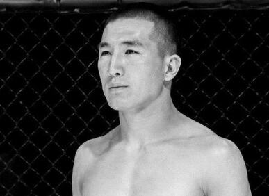 Геройски MMA борец загина при спасяване на четири държавници на езеро