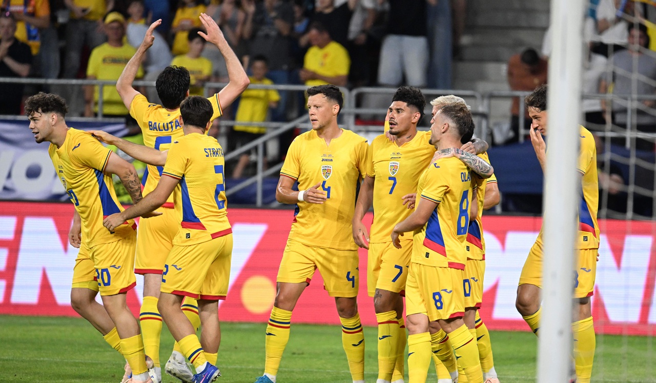 Връщането на Хаги вдига Румъния във FIFA класирането