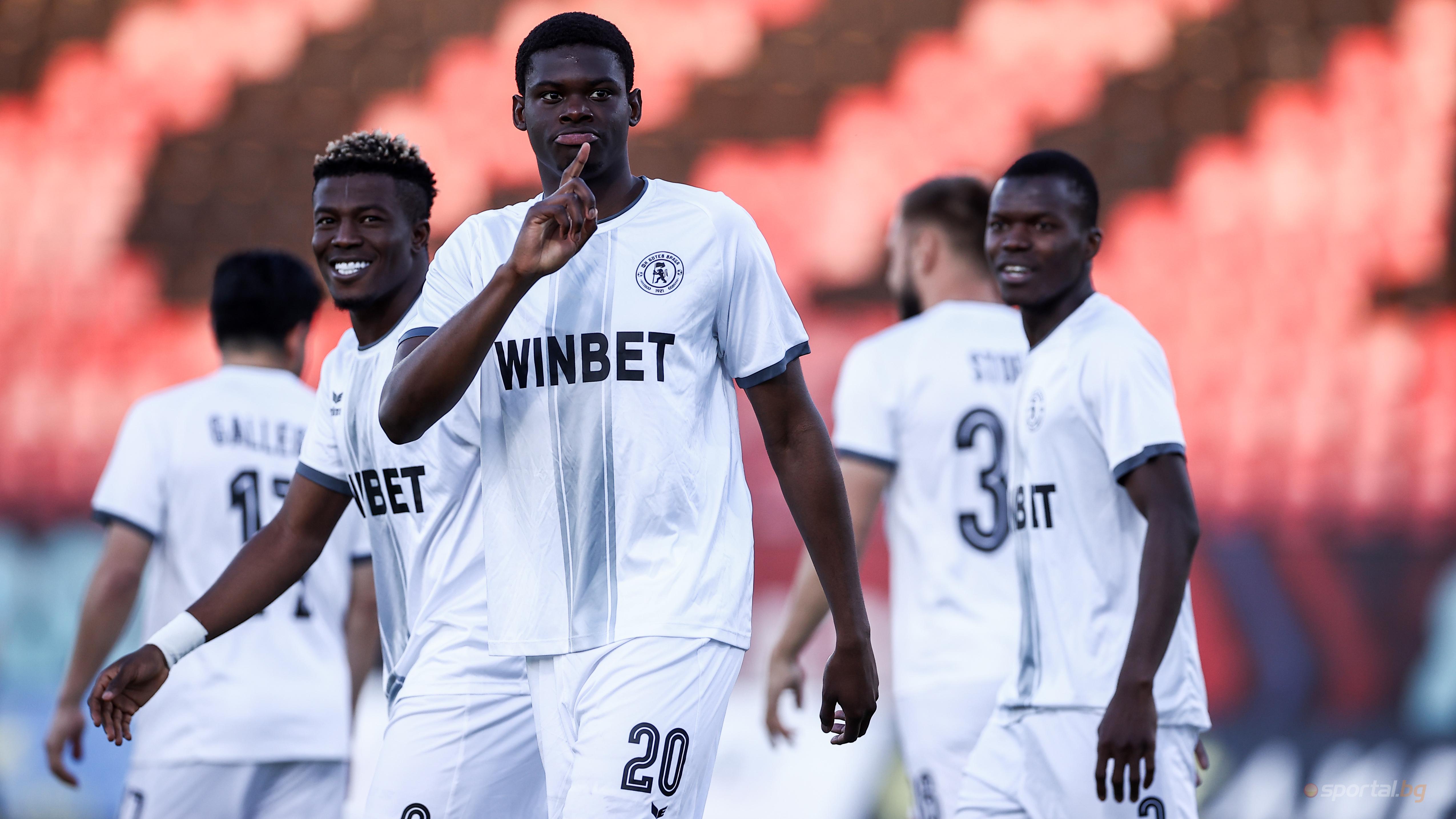 Локомотив София 0:2 Ботев Пловдив, домакините се разочароват