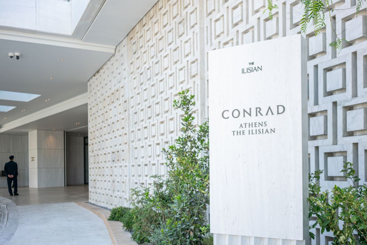 Conrad Athens The Ilisian: Преглед на Атинското Нова Городско Резорт