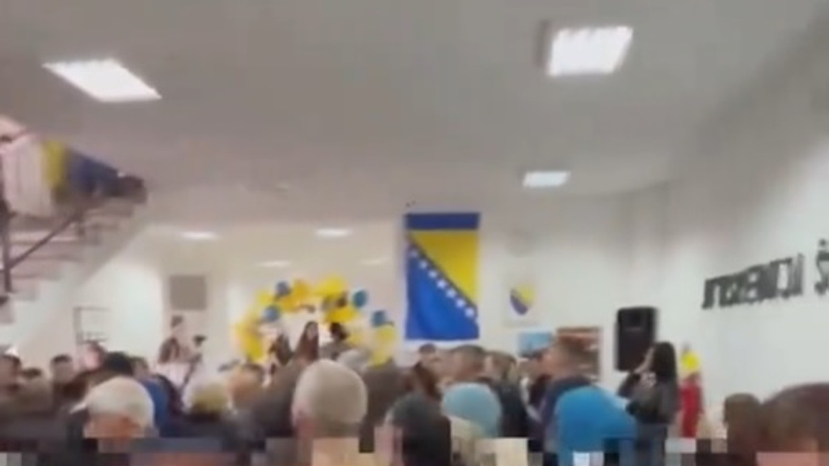 Скандал при матурантското вечеря в Цазин: Филми показват жесток конфликт между майки