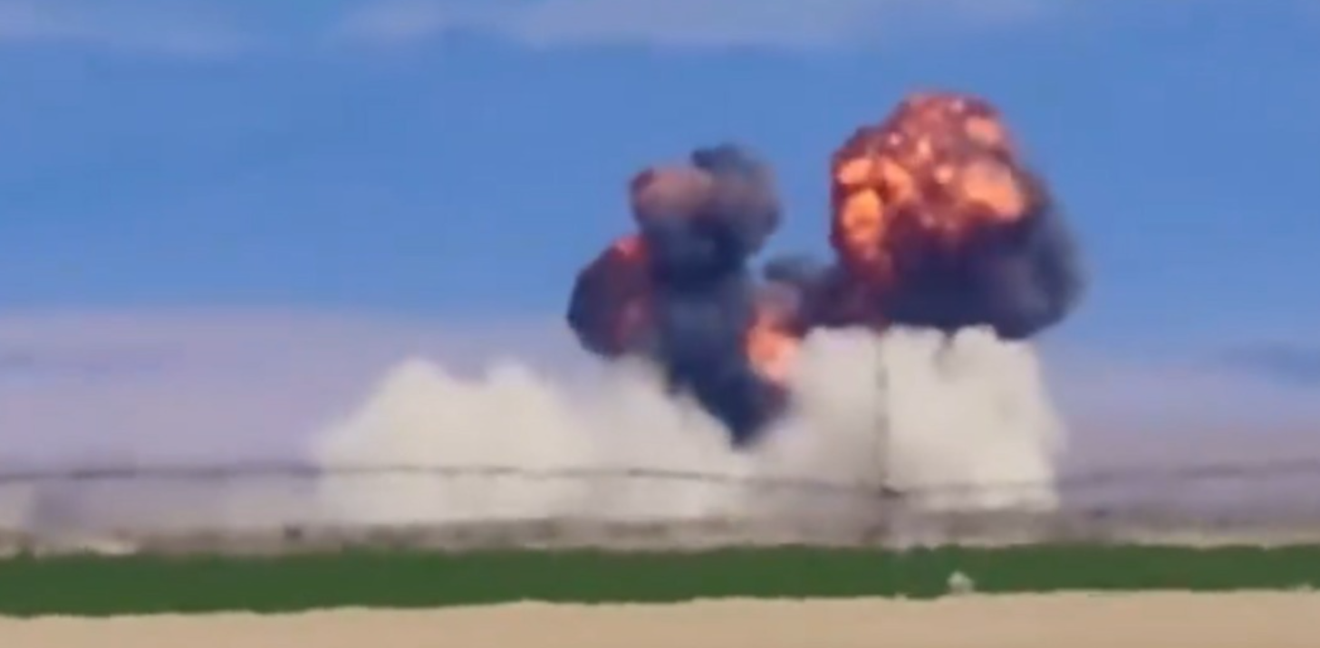 Двои американски военни реактивни съдания се удариха във въздуха на авиашоу в Айдадо