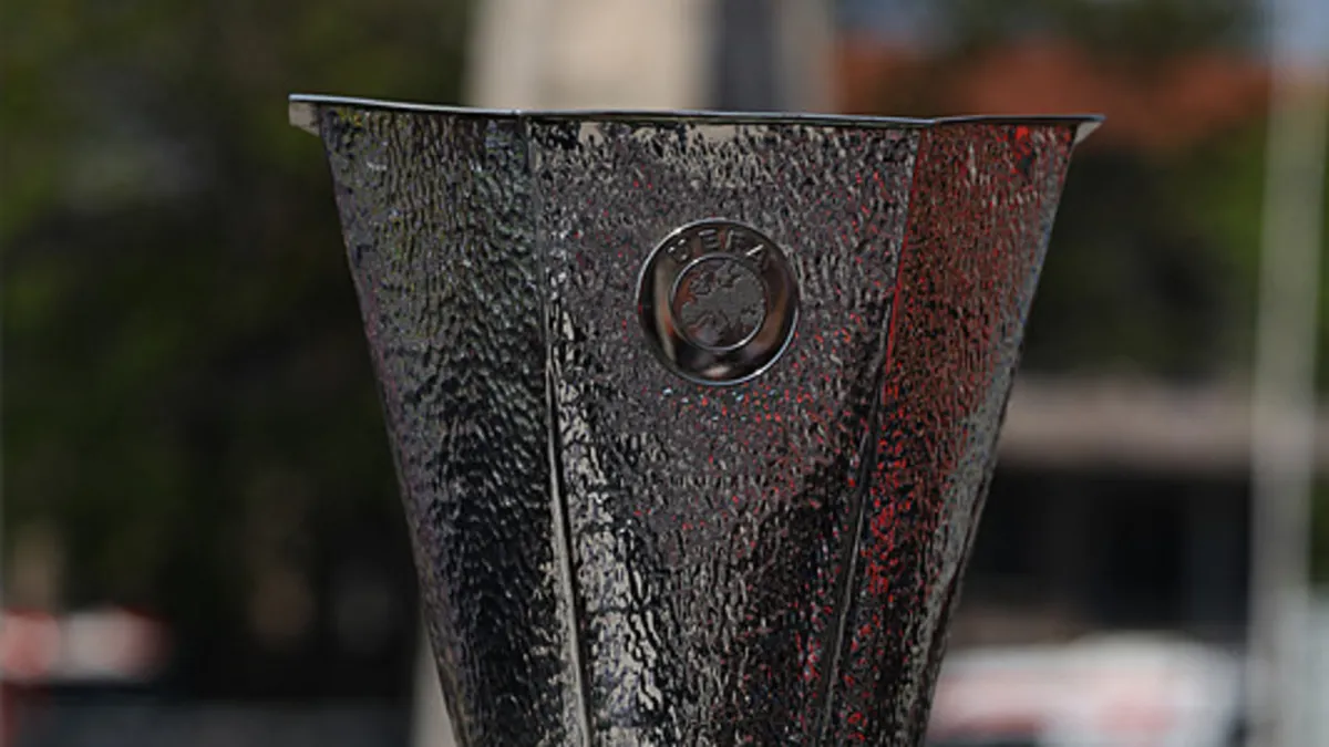 Истанбул ще приеме UEFA финали, приветства английски команди