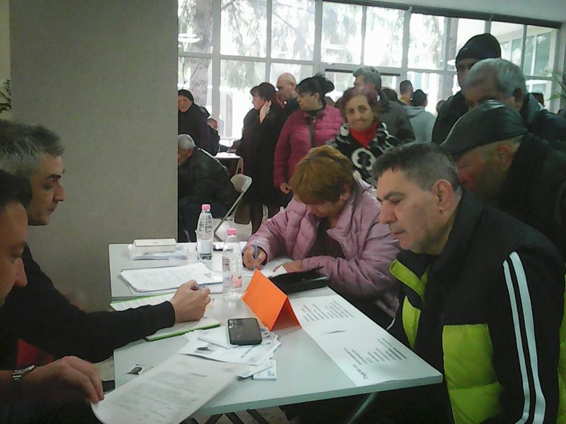 Летният сезон отвори 1000 работни места в Добричко, търсят камериери, бармани и аниматори
