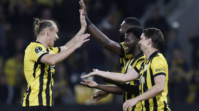 AEK печели гръцко первенство в драматична фаза