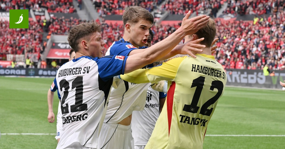 Норвежки вратар Тангвик сиява на дебют за HSV, празнува от хърватския му съперник