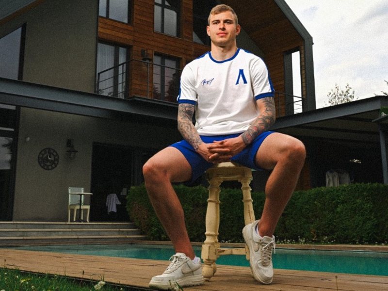 "Левски" пусна специална серия артикули по повод 83 г. от рождението на Гунди (Снимки)